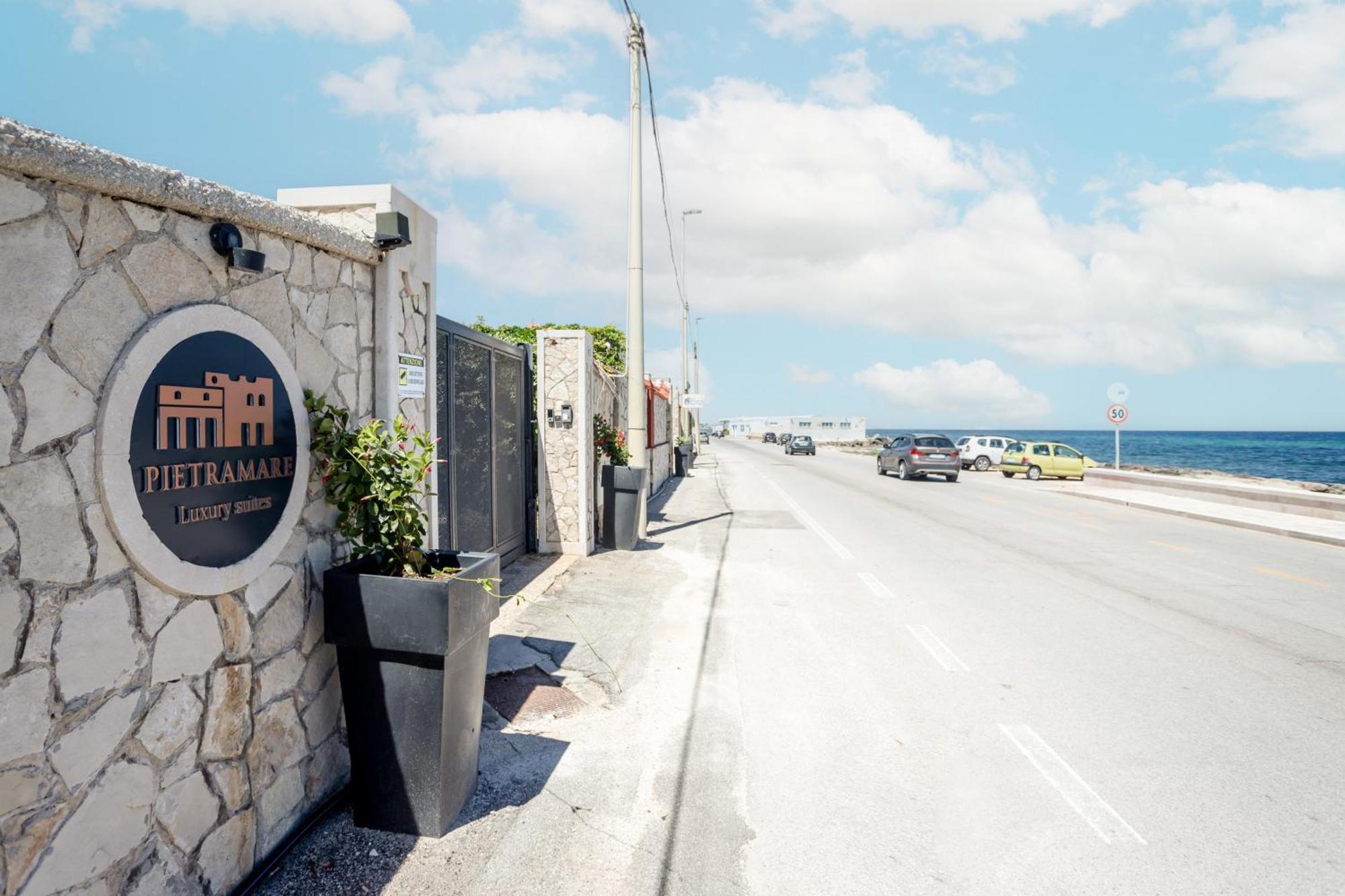 Pietramare Luxury Suites Bari Exterior photo