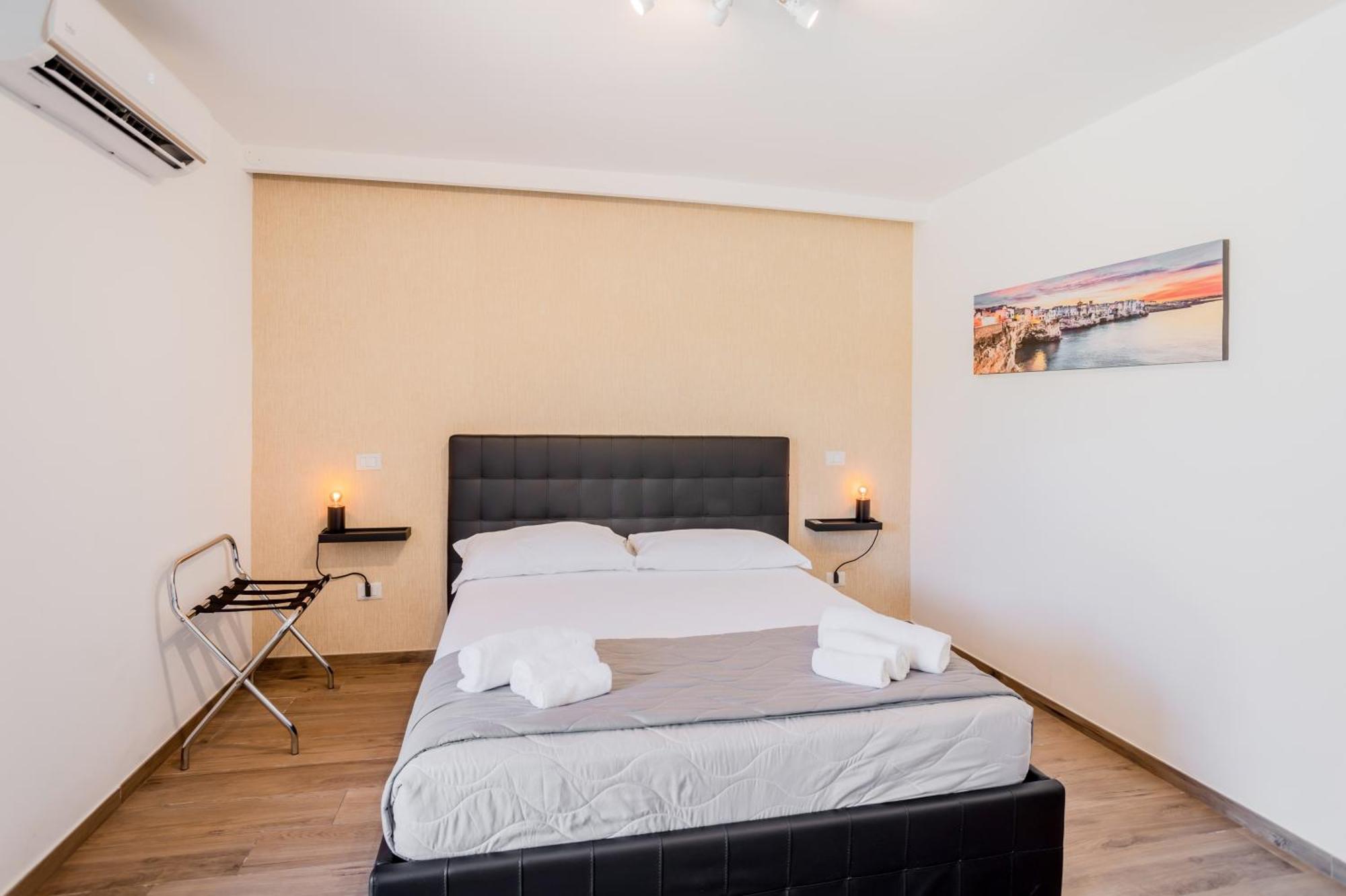 Pietramare Luxury Suites Bari Exterior photo