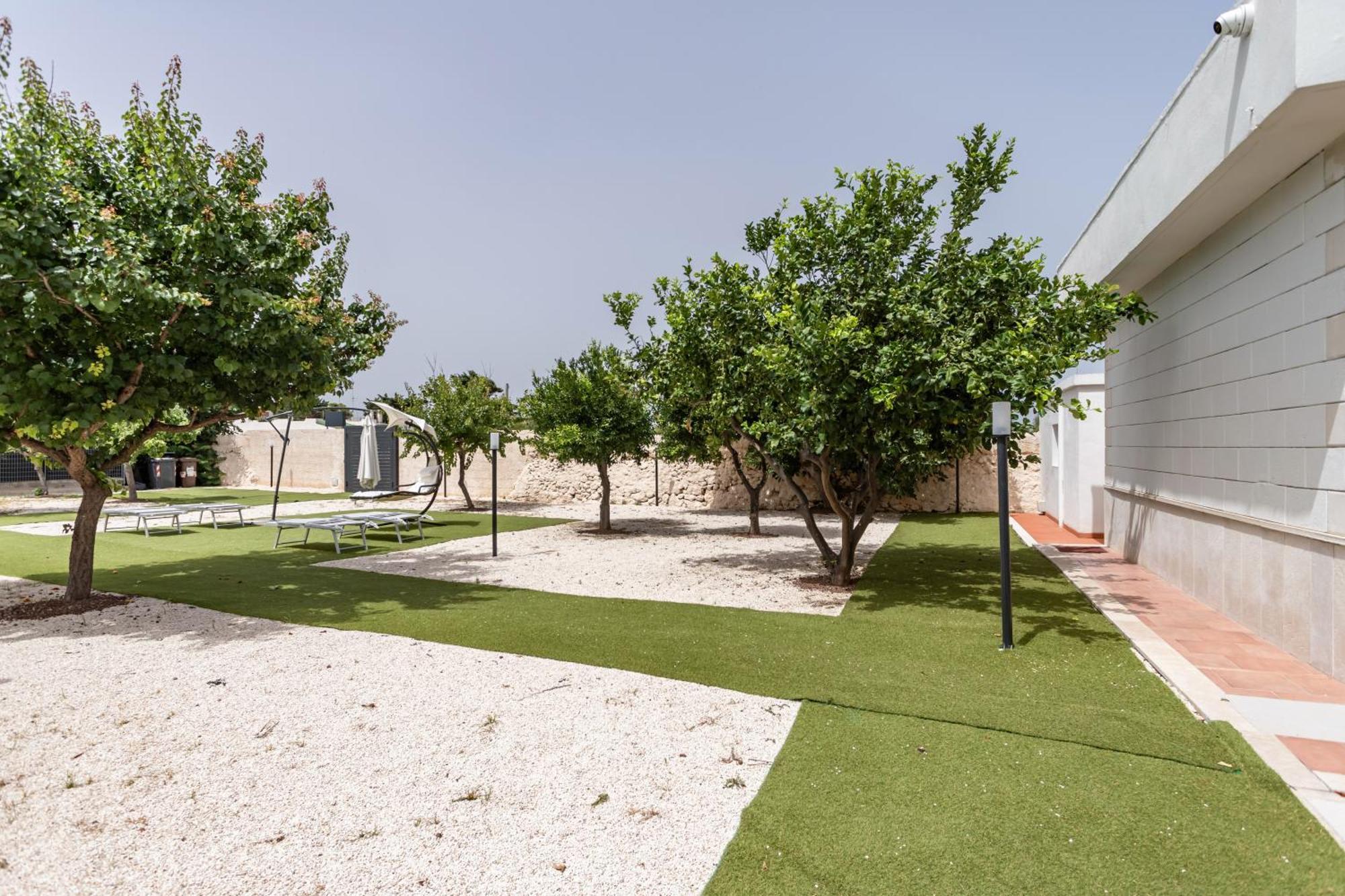 Pietramare Luxury Suites Bari Exterior photo