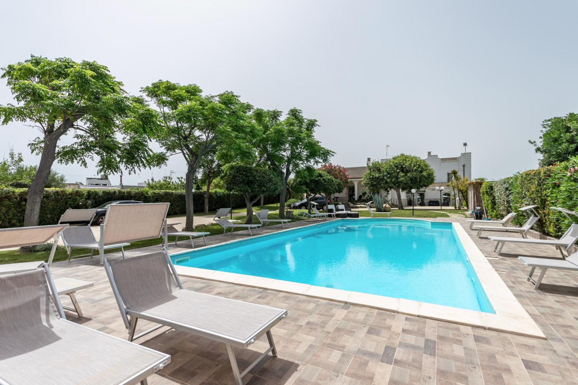 Pietramare Luxury Suites Bari Exterior photo